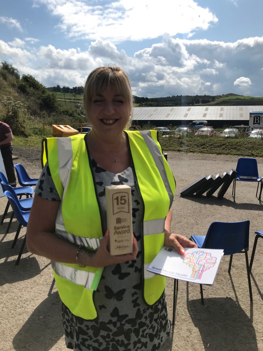 binnwaste's tweet photo. Having a great time at the BeBinn launch at Binn Ecopark - the sun is out and the BBQ is sizzling away.
Here are some of the first employees to receive their Service Awards ๐
Thank you for your continued hard work and dedication.
#BinnLoyal #BeBinn #ServiceAwards https://t.co/il0sELcC8V