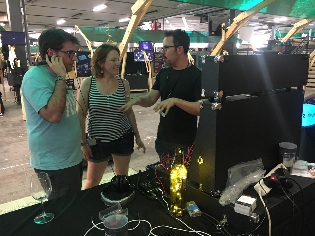 Last day at <a href="/SonarFestival/">Sónar Festival</a> <a href="/sonarplusd/">Sónar+D</a> 
Listen the sounds of the vineyard #Vinophonics here!
Vinophonics.com:8000/vinophonics.mp3

#costaflores #openvino #MTB #organicwine #sonar2019 #Sónar2019
Telegram group: openvino
Linkedin y Facebook: costafloresorganicvineyard