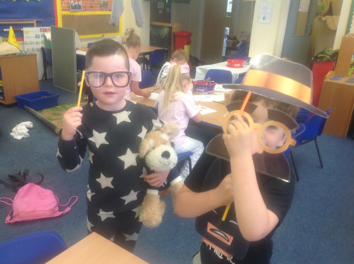 Miss Griffiths tweet media