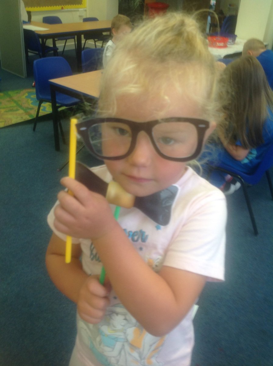 Miss Griffiths tweet media