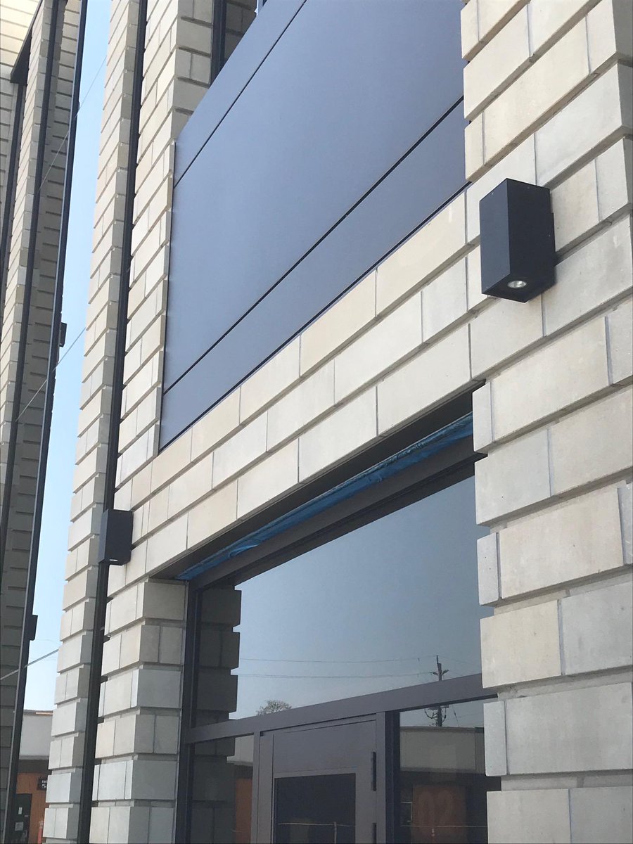 LuminisLighting's tweet photo. Looking for another shape?

Syrios Square delivers the same high performance and clean aesthetic as Syrios but in a square housing.
 
https://t.co/yPAZnYacEK

#exteriorlighting #interiorlighting #architecturallighting #lightingdesign #lightinginspiration #lightingproducts #syrios https://t.co/oSWnjQgpiP
