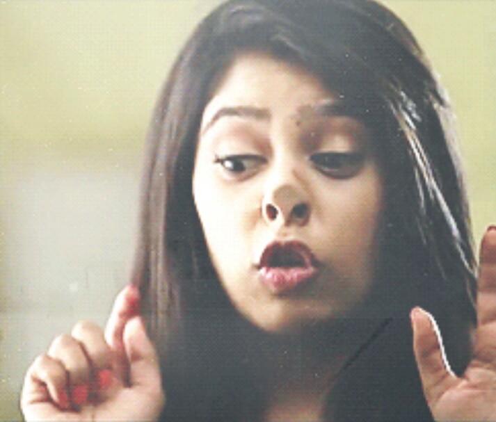afsa_angel's tweet photo. N:kch garbar hai smthnq is wrong M:oh really N:hmm #KYYS4OnVootWithPaNiAsMaNa @LaghateParth @niti_taylor @justvoot https://t.co/kyeYRWRqGl