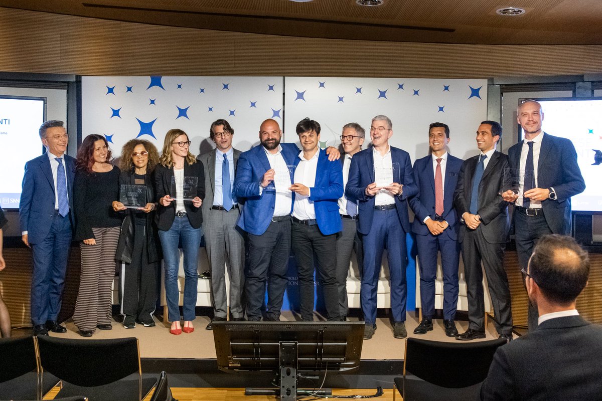 vismec_'s tweet photo. VISMEC awarded by Banca Intesa Sanpaolo Impresa Vincente.
 
Make difference, make always the best. Focus on human capital. Innovation, global view.

Vismec takes shape: IMPRESA VINCENTE BANCA INTESA SANPAOLO 2019 https://t.co/TZl4wRzWOv