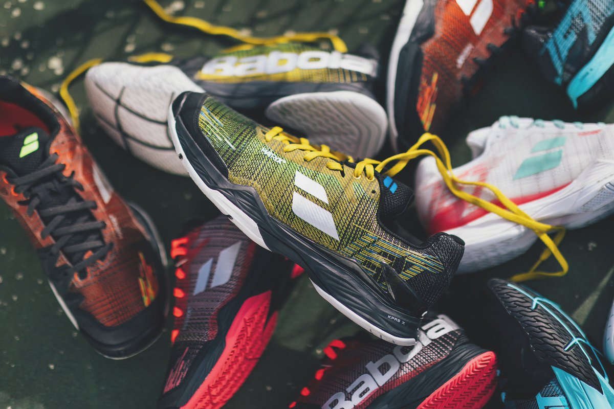 babolat's tweet photo. Lace up.
Whoโs ready for the weekend?
โ โ
#JETMACHII https://t.co/gS1wk5VuOK