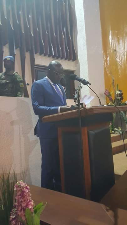 CentrafriqueHcc's tweet photo. Le Président de la République, Chef de l'Etat, Pr. Faustin Archange TOUADERA a officiellement lancé ce matin le Plan National de Prévention de l'incitation à la haine et à la violence, rédigé par le HCC, au Palais de la CEMAC à Bangui. https://t.co/RGcGdMJqXS
