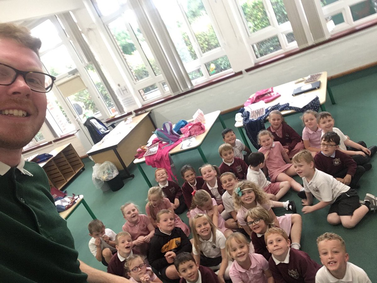 MrAddenbrook's tweet photo. Signing off for another year! It’s been a pleasure teaching these little Owls &amp; watching them grow over the year. First picture was September... Second picture today. Thanks to parents/grandparents for all your support &amp; have a great summer! @newbarns1 https://t.co/HbHtIWlV8j