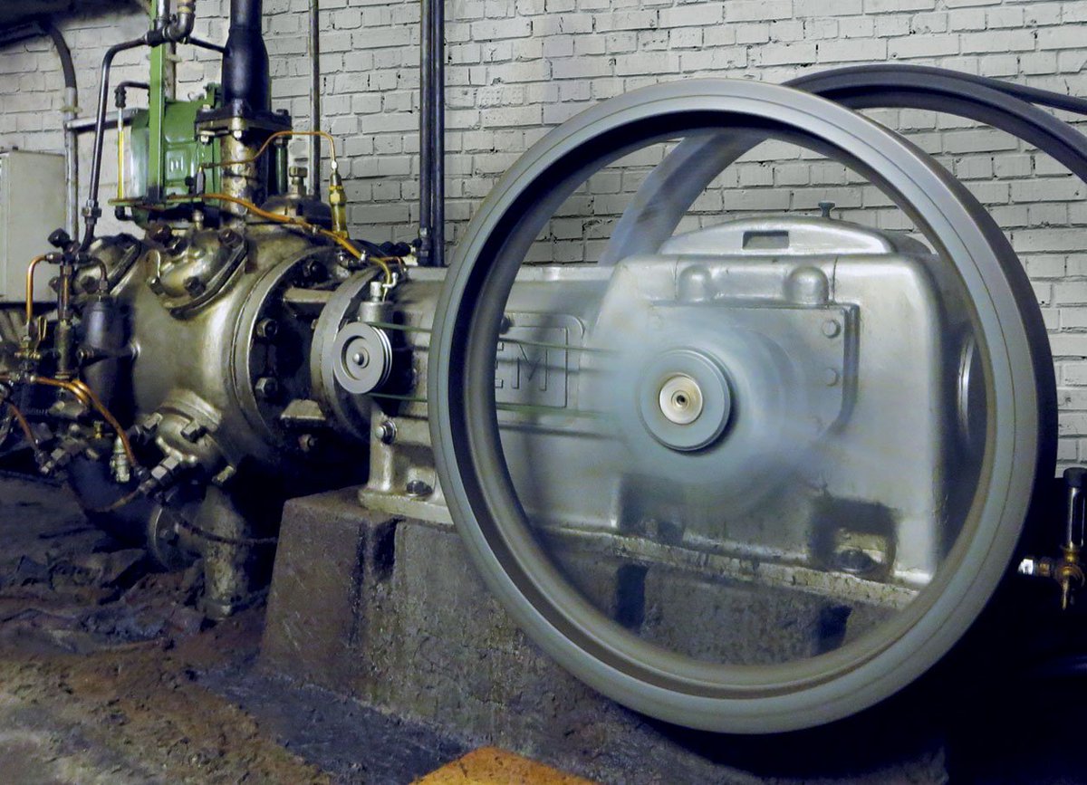 MatteiUSA's tweet photo. If you think this compressor looks old, that's because it is.

This grand old dame was installed at Meierhofer srl in 1967 and is still working perfectly today, 52 years later. 
https://t.co/RiqjACjVBT

#matteigroup
#matteicompressors
#aircompressor https://t.co/6K5W6Pfo1v