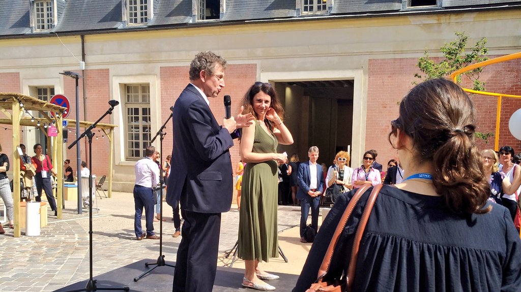 IFParis's tweet photo. Les #AIF2019 touchent à leur fin! Merci au Réseau et merci à tous pour ces beaux moments d’échanges et de partage! À l’année prochaine pour une nouvelle édition! https://t.co/l0DlMStNkH