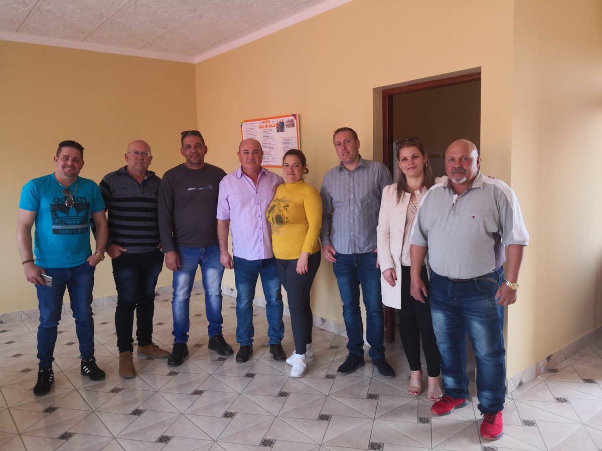 CubacooperaBo's tweet photo. Atención al #colaborador, principales estrategias en el cumplimiento de los #indicadoresasistencias y total compromiso con la atención a la salud de los #boliviano objetivo fundamental para la #bmcbolivia #uriondo y #tarija @muro_valle @MarciaCobas @YosdankyA https://t.co/gqAs9VoriX