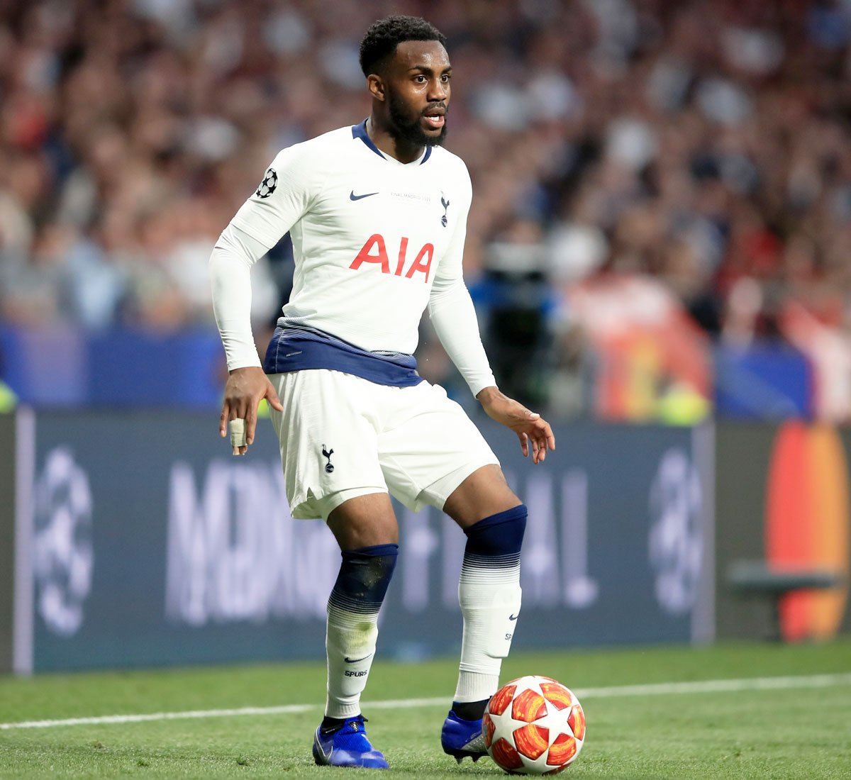 DeadlineDayLive's tweet photo. Danny Rose has offered himself to Barcelona but the Liga champions are not planning to do a deal. (Source: SPORT) https://t.co/Xm4jN8ODYI