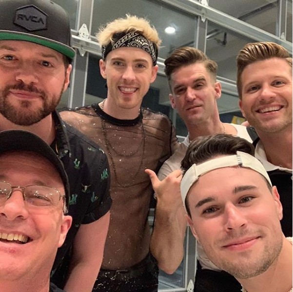 AvenelArts's tweet photo. A great first show! If you missed it, the Boy Band Project is here for 3 more performances! Order your tickets today 📞(732) 314-0500 | https://t.co/ekDhkvf5Ou 💻
S/O @KellySargekel for the pic 📸
#avenelperformingartscenter #apac #avenelnj #woodbridgetownshipnj #boybandproject https://t.co/B3kpBUE5mn