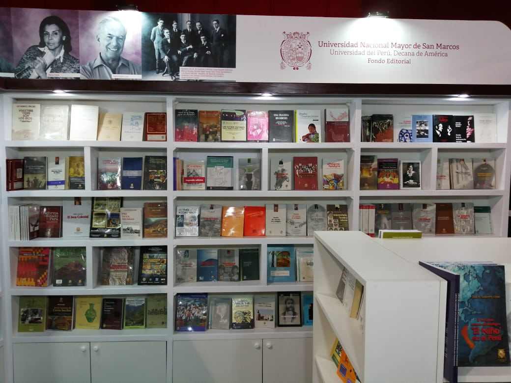 FondoEditUNMSM's tweet photo. ¡Hoy inicia la Feria Internacional del #Libro de #Lima!
Los esperamos en el stand 183.
Tenemos novedades y descuentos en libros de arte, literatura, sociología, historia, antropología, medicina y mucho más.
#FondoEditorialUNMSM #LibrosUNMSM #UNMSM #FILLima2019 #ExperienciaFIL https://t.co/Amexnyaxuw