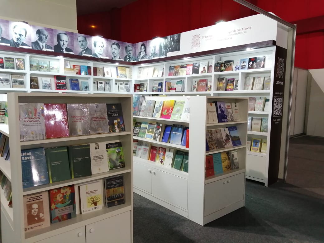 FondoEditUNMSM's tweet photo. ¡Hoy inicia la Feria Internacional del #Libro de #Lima!
Los esperamos en el stand 183.
Tenemos novedades y descuentos en libros de arte, literatura, sociología, historia, antropología, medicina y mucho más.
#FondoEditorialUNMSM #LibrosUNMSM #UNMSM #FILLima2019 #ExperienciaFIL https://t.co/Amexnyaxuw