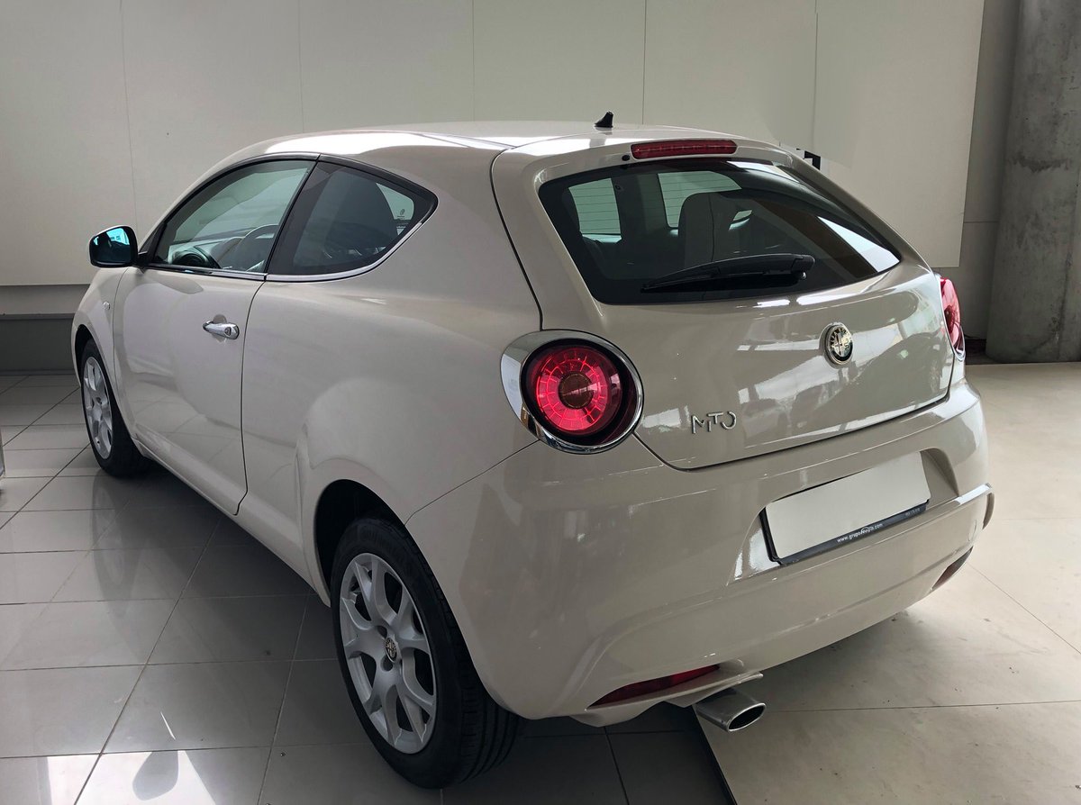 GrNoya's tweet photo. 📢📢 ¿Estás buscando un vehículo de ocasión para disfrutar del veranito? Aquí lo tienes!!! 

🚘 ALFA ROMEO MITO 🚘

📌 1.4 78 CV DISTINTIVE
📌 62.712Km
📌 Garantía y financiación a medida
📌 Por solo 7.500 💶

Consulta todos los detalles 👉 https://t.co/1o3LbNk5dW https://t.co/GUUAcaPXAk
