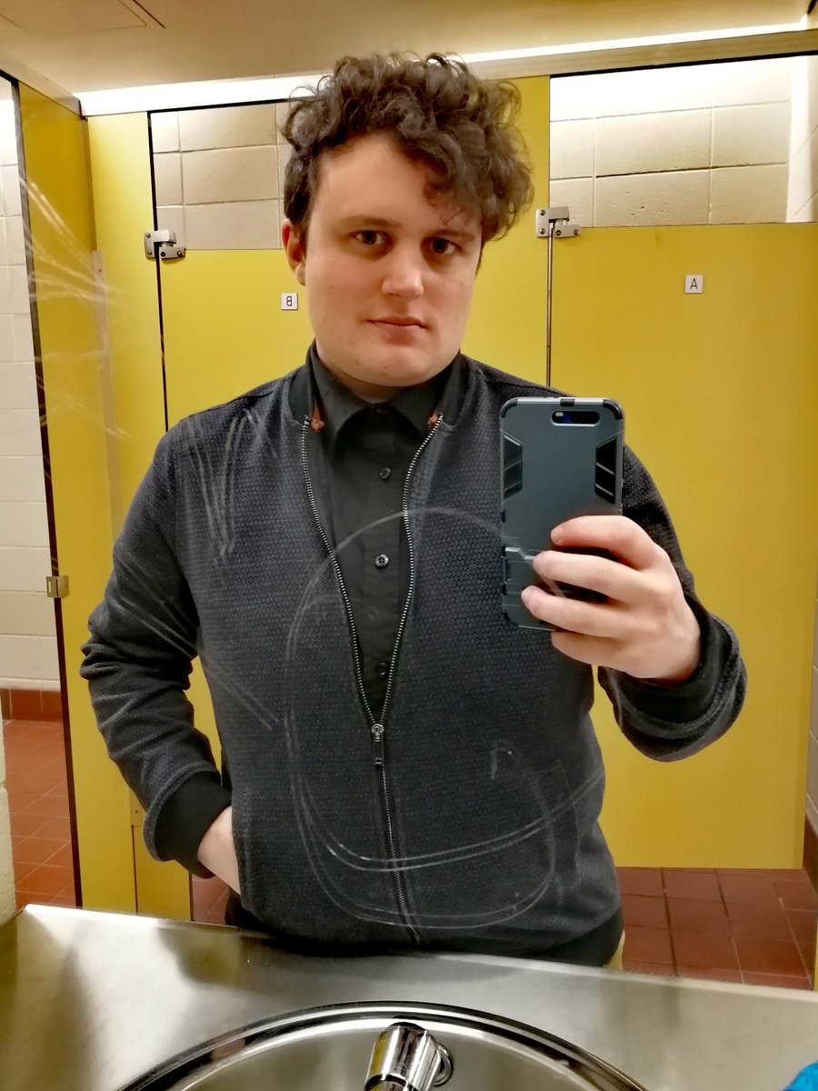Laz_Izanie's tweet photo. #TransRealness #wewontbeerased #LGBTQoftwitter #TransIsBeautiful https://t.co/iwtqMjmfNi