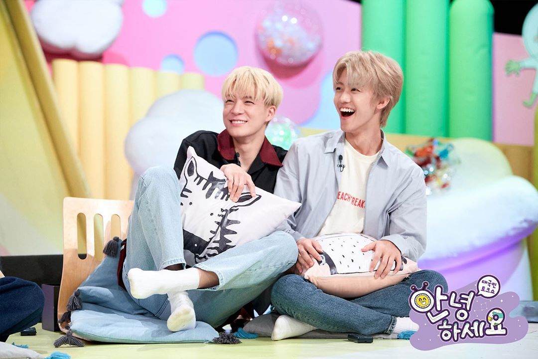 oratai_ao290's tweet image. 190717 hellokbs7 ig update
👀보면 볼수록 김구라 씨 아들하고 너무 닮았다~_
안녕하세요 레전드 짤을 탄생시킨 두 사람의 재회!
7월 22일 월요일밤 11시 10분! &amp;lt;안녕하세요&amp;gt;에서 확인하세요~
_
#kbs #2tv #월요일 #예능 #고민 #토크쇼 #안녕하세요 #김새롬 #샘오취리 #그리 #NCTDREAM #제노 #재민