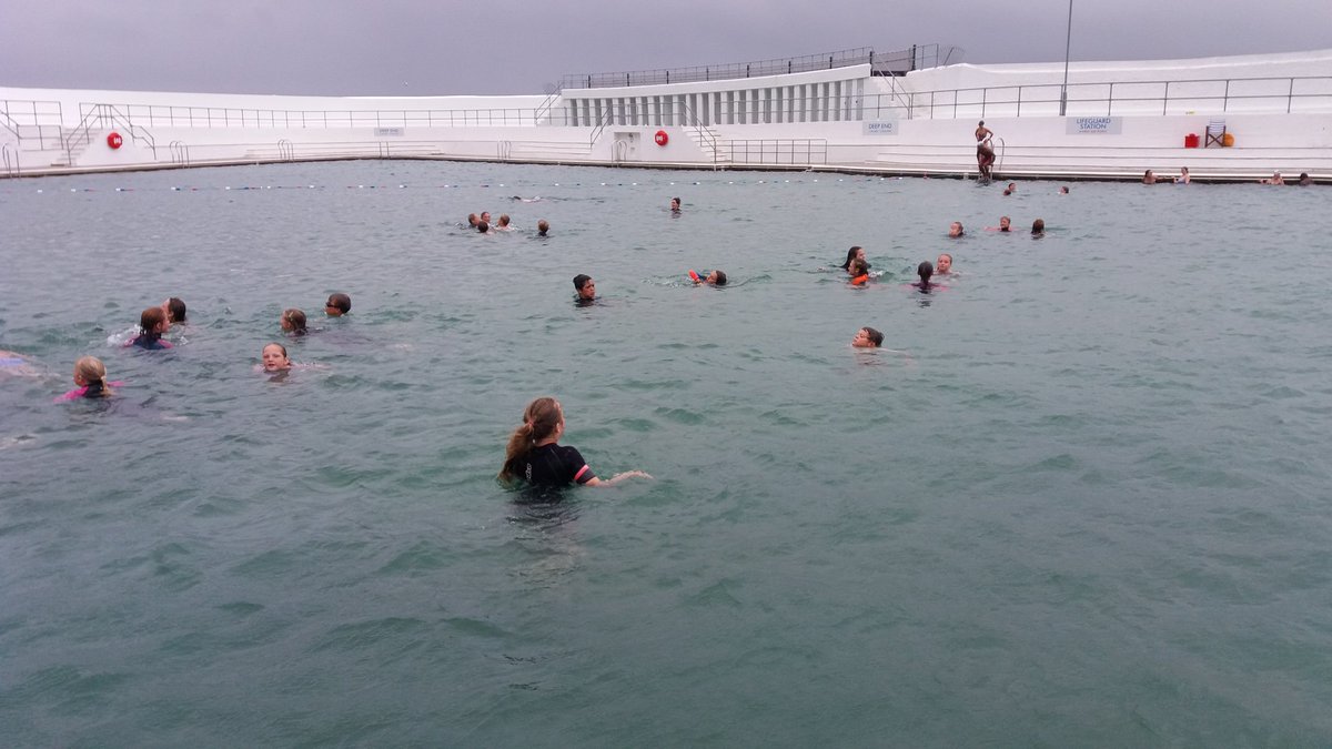 mousehole school tweet media