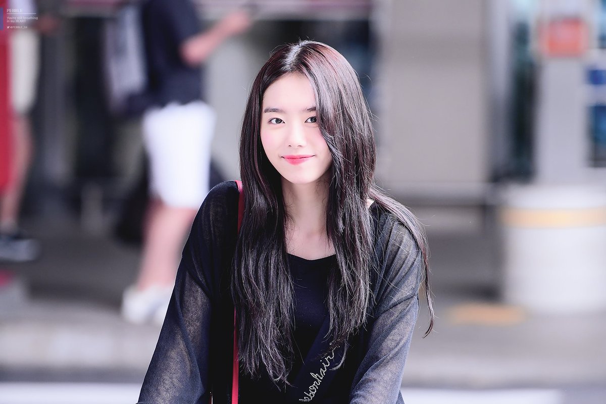 PEBBLE_SH's tweet photo. [190705] CJU

울 또혜 오늘 하루 행복했길😊
#HappySohyeDay 

#아이오아이 #김소혜 #소혜 #IOI #Sohye https://t.co/13d0DefGMJ