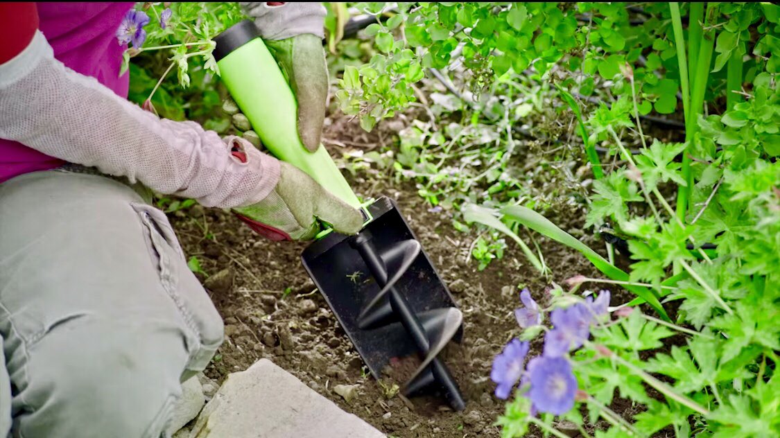RotoshovelTool's tweet photo. Yes! Rotoshovel is right for your dirt! Check out Rotoshovel on KICKSTARTER today and website! GET YOURS! Dig smart and pain no more! https://t.co/AQynZibCjH