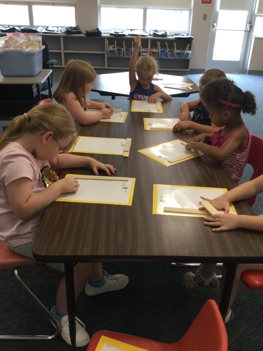 WilliamsonBhmsd's tweet photo. Letter L Fun. https://t.co/BXMefXSOph