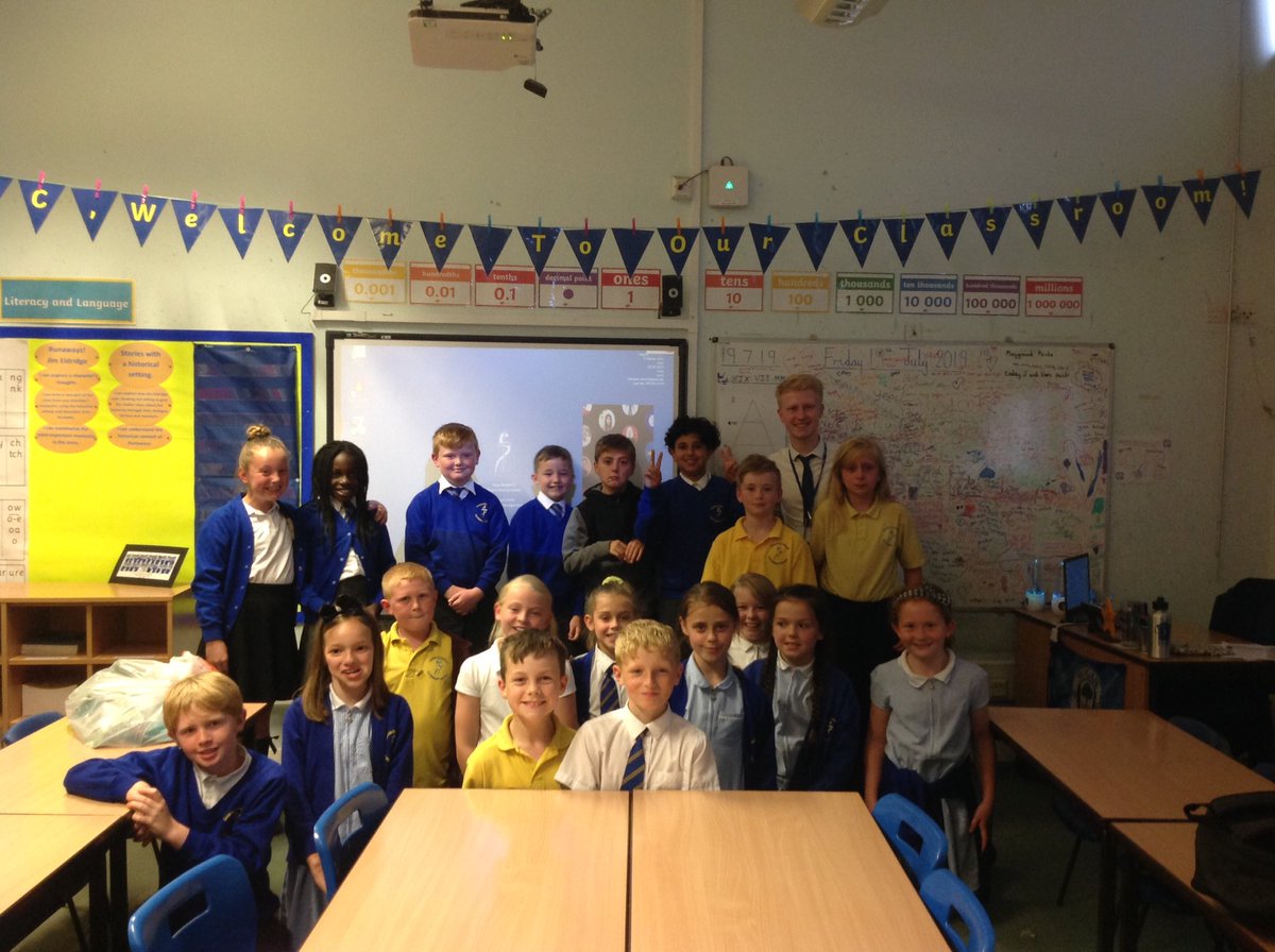 MrClark_CS's tweet photo. To my first class, who have been everything I could have ever dreamed of and more. Have a lovely summer (1/2) https://t.co/TY5ljynjqx