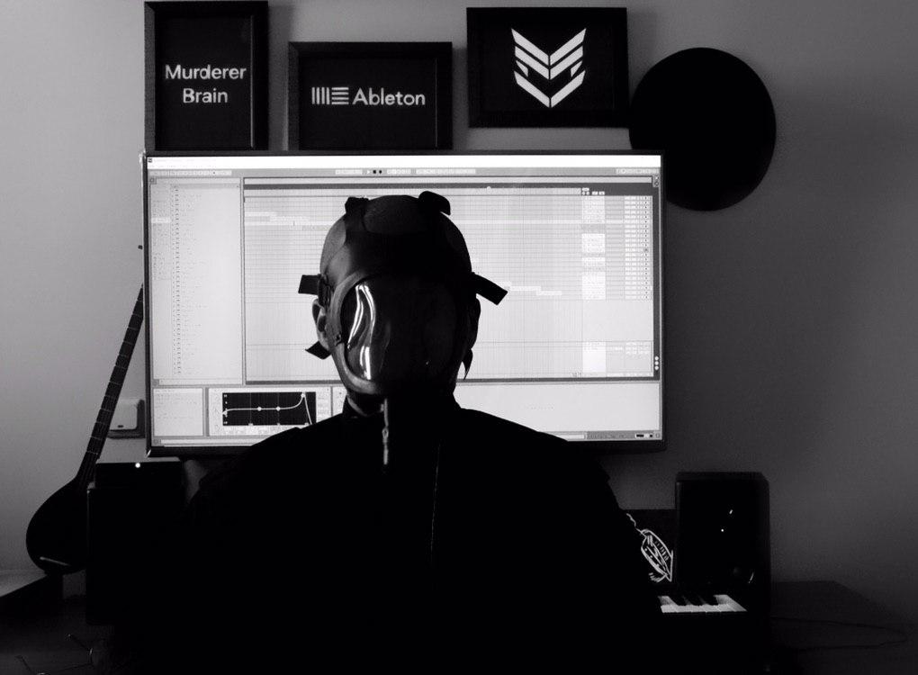 mehran_hh's tweet photo. There are two types of people who will tell you that you cannot make a difference in this world:
Those who are afraid to try and those who are afraid you will succeed.

#music #techno #dj #techhouse #ableton  #musicproducer #murdererbrain https://t.co/MwNlTUZeDN