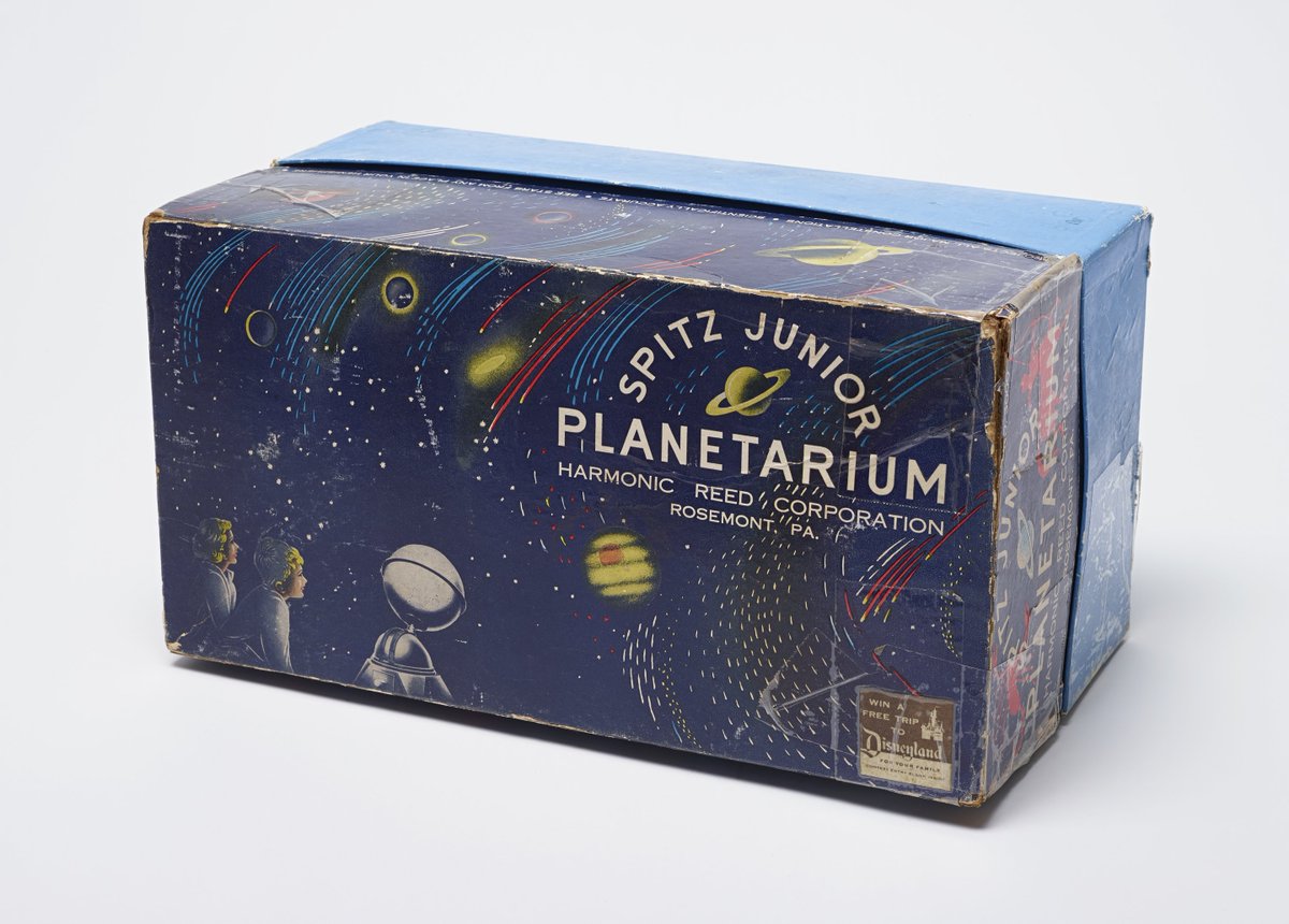 In the mid-1950s US and the USSR were both investigating what it would take to send people into space. Meanwhile, parents were buying their kids this “Junior Planetarium” to teach them about the stars. #Apollo50 #MuseumMonday #Apollo11At50 digital.sciencehistory.org/works/6d56zw98z