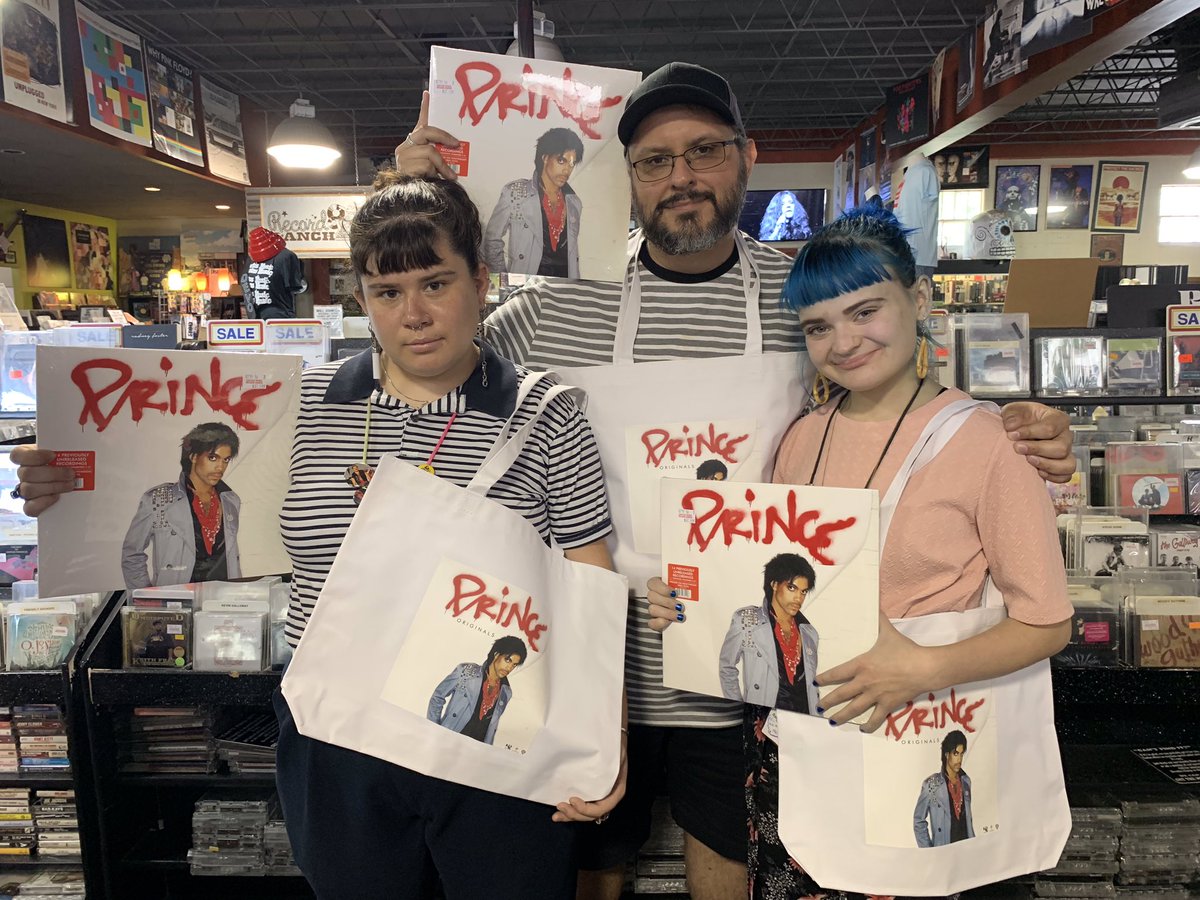 cactus_music's tweet photo. #NewMusicFriday 7/19: @brianeno @theflaminglips @generationals @gr_punk @gorillaz vinyl @govtmuleband deluxe Ed @GuyClarkKCA vinyl @hamellontrial @prince ‘originals’ on vinyl! (FREE tote with purchase )@FreyaRidings #SolSeppy @ScottStapp @thomyorke & more! https://t.co/IFq95SFKen