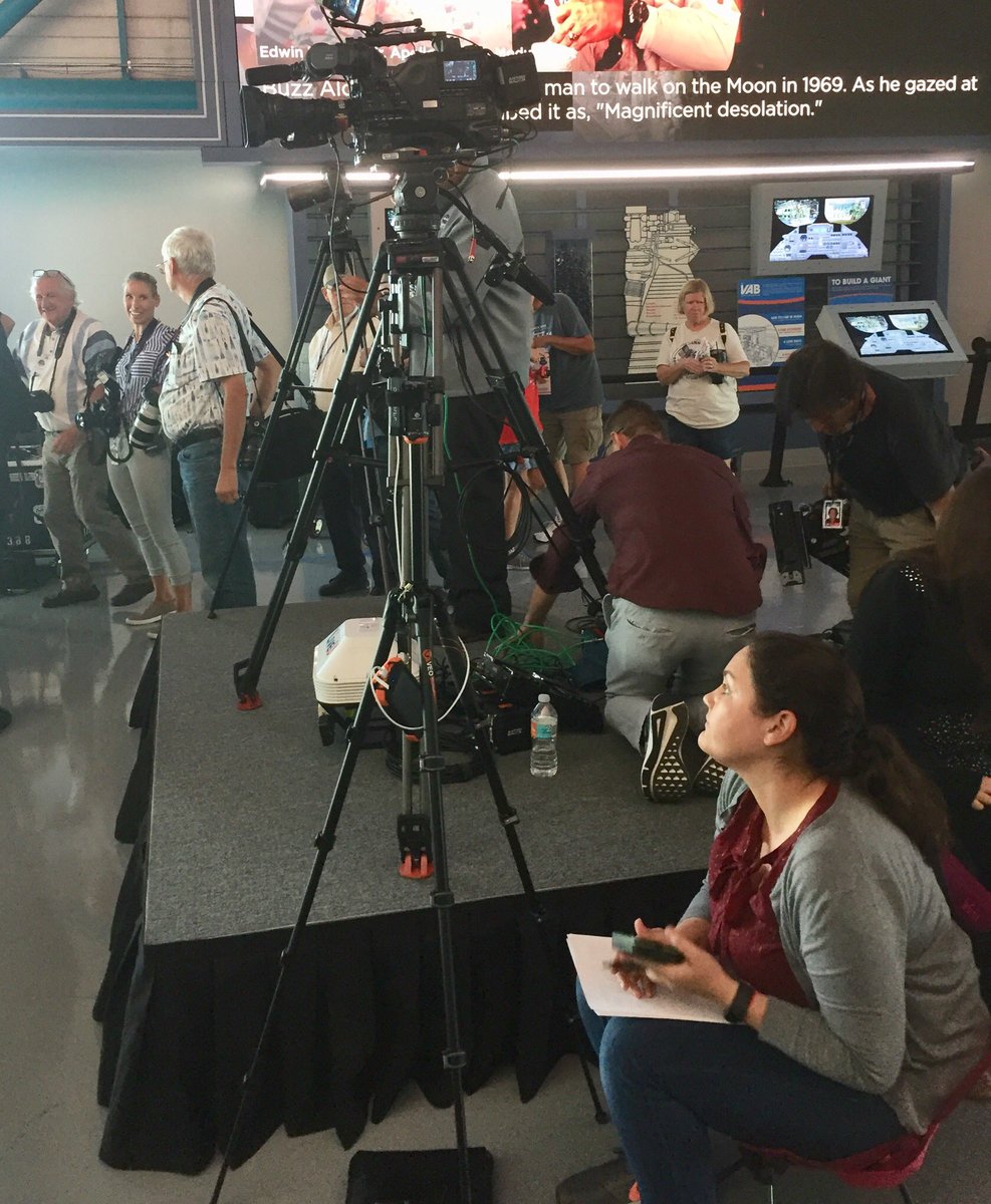 USPSCorpComm's tweet image. Countdown! Lots of excitement for the new stamps. #MoonLandingStamps #AstronautStamps