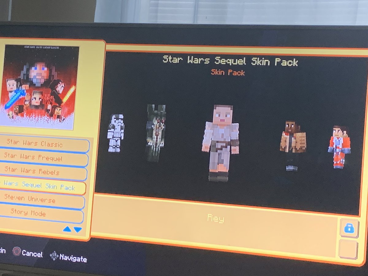 ThatJunkman's tweet photo. Now I see why my son plays #frontnite https://t.co/Ib4Mz1wC61