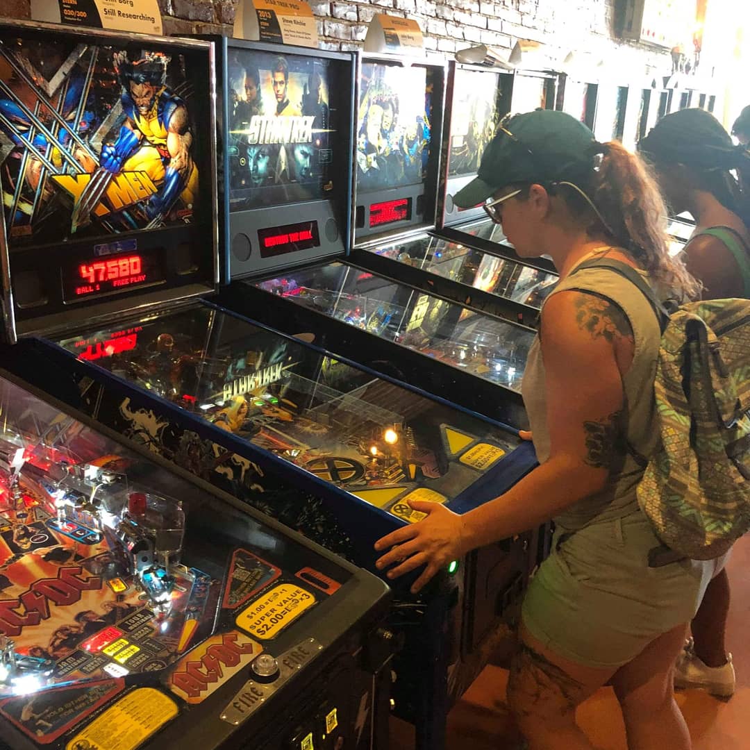RealHellAkitty's tweet photo. I think everyone who has even glanced at my page knows I'm a nerd. Lol. 
When I travel I try to find 2 things, local doughnuts, and an arcade. This arcade had tons of retro games to play. 
What is your favorite arcade game ?
.
.
#gamers #mmafighters #NERDS #Friday #arcade https://t.co/VKAmN92jRp