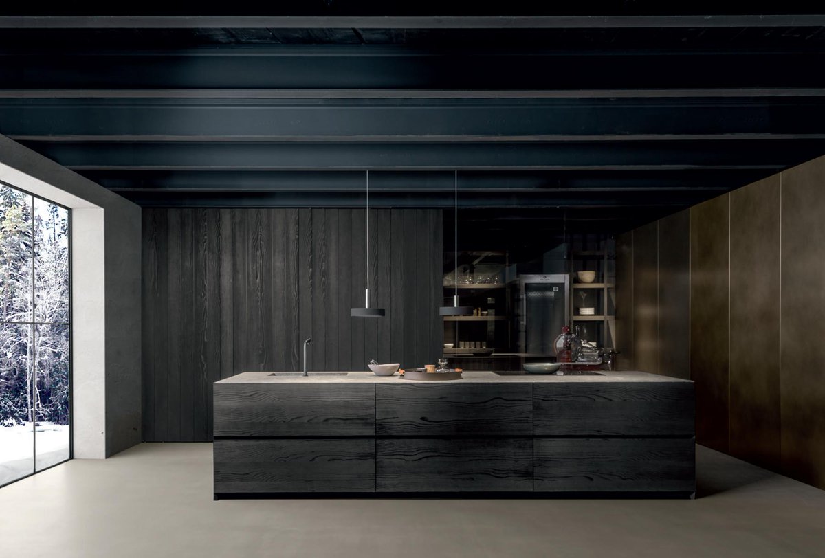 MODULNOVA's tweet photo. A solid block in which thicknesses are reduced to a minimum
to exalt the size of the island. Stained cedar wood, Emperador raw stone and bronze dust doors on the tall units create a decor featuring warm, #refined colours.
#designliving #FLY #kitchendesign #madeinitaly https://t.co/LnCBRZ4HNY