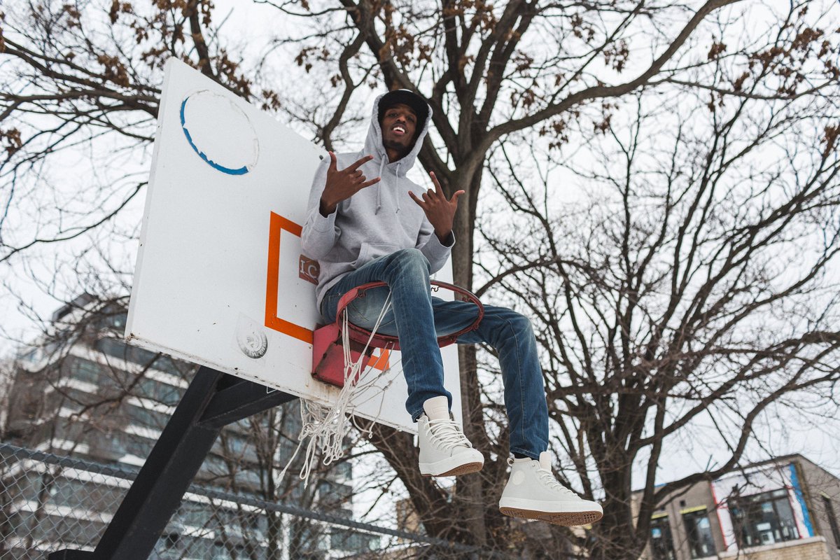 .@puffyLz 'Take No L’z' is his journal entry to the world.
thefader.com/2019/07/19/puf…