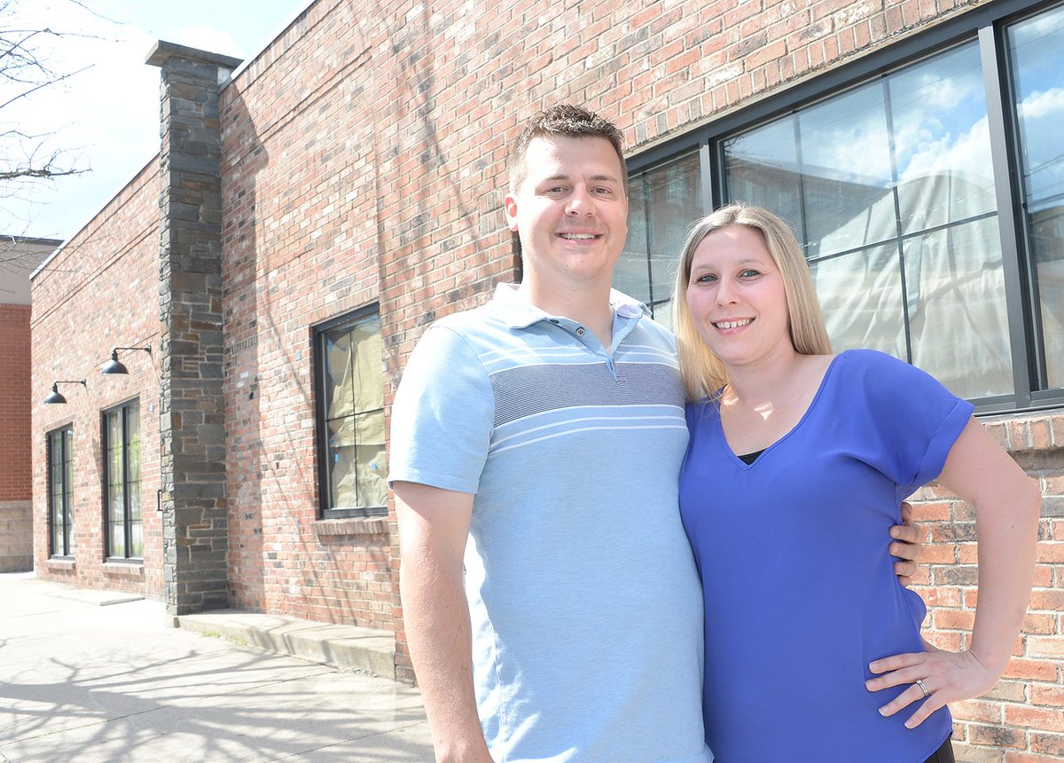 saratogacom's tweet photo. A new restaurant is expected to open on Division Street in Saratoga this month! Check it out: https://t.co/06B1YlwsOO https://t.co/XEwo4lYqpa