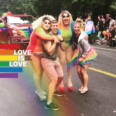 MLimaBean's tweet photo. Happy pride #pride Halifax! #pridehalifax #hfxpride #hfxprideparade https://t.co/5z28YWo17c