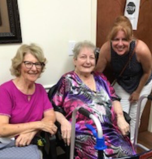 Thank you Sharyn and Cathy for taking Ms. Geri to her doctor appointment. A GREAT time was had by all socializing and catching up between friends. 
@wellingtoncares @earnoseandthroatallergyoffl #volunteers #bridgingthegenerationalgap #bondingwithneighbors #selflessactsofkindness