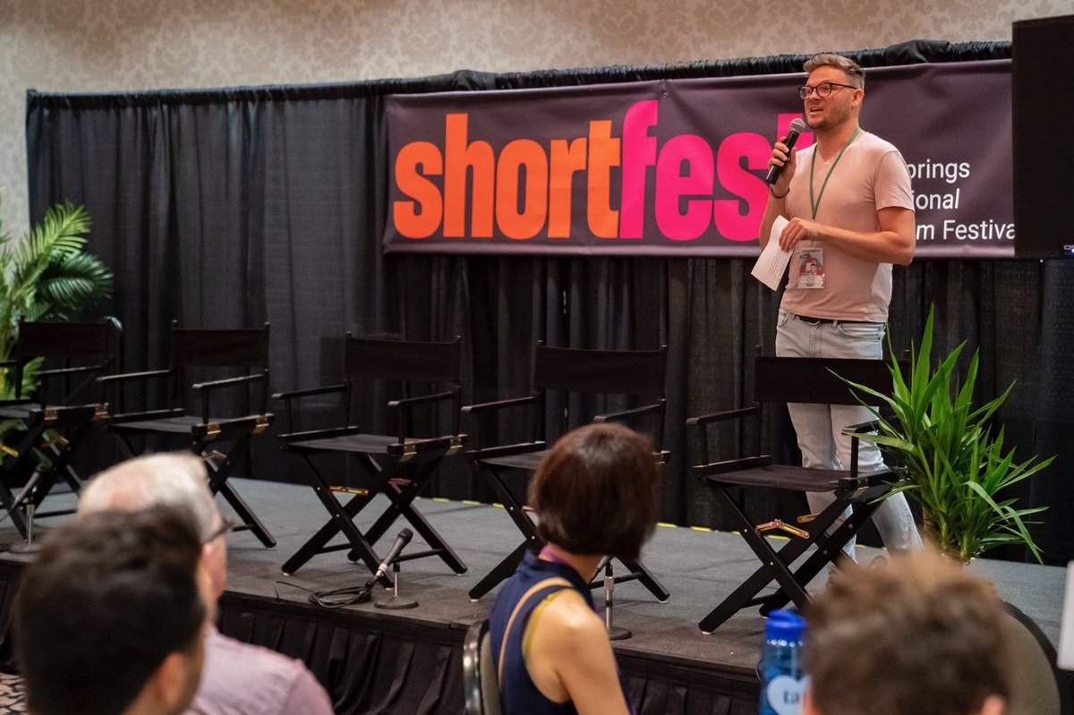 PSFilmFest's tweet photo. Flashback Friday to when programmer Clay Pruitt did double duty as Forum Producer and GayLa moderator back to back #FlashbackFriday #fbf #shortfest19 #palmsprings https://t.co/LeRvb8qdz2