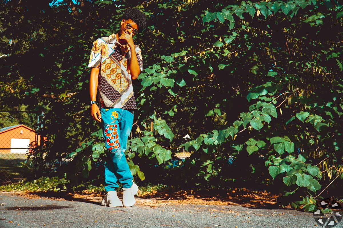 NostalgiaxRNB's tweet photo. “The Bills Way” Ep by @traybills #StreamTheBillsWayEp #DownloadTheBillsWayEp #TrayBills #TheBillsWayEp
SPOTIFY: https://t.co/ItgOT2kAEN
ITUNES: https://t.co/n7TnJkUxHY
TIDAL: https://t.co/yxGTe3fvW9 https://t.co/NE46aB6bO6