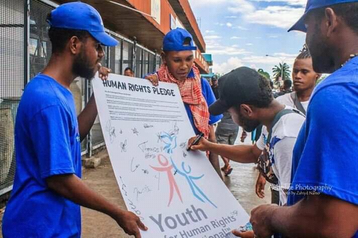 PhillipSubu's tweet photo. Conducted the signing of Human Rights Pledge on the streets of Honiara City, Solomon Islands on Tuesday. https://t.co/VD07mr1iGL