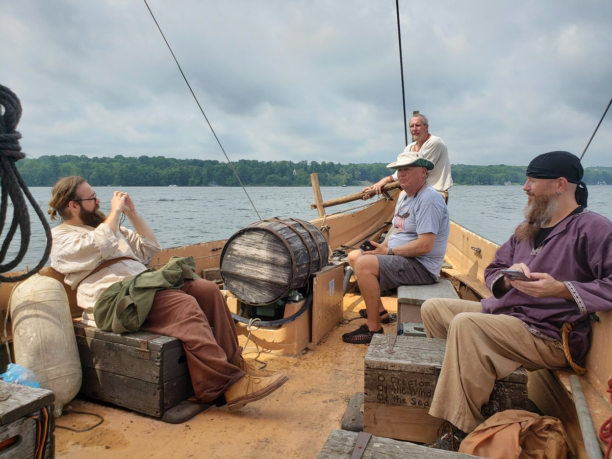 LEVikingShip1's tweet photo. We are very technologically advanced Vikings #vikings #vikingship #thenorseman https://t.co/UD50FCHYdo