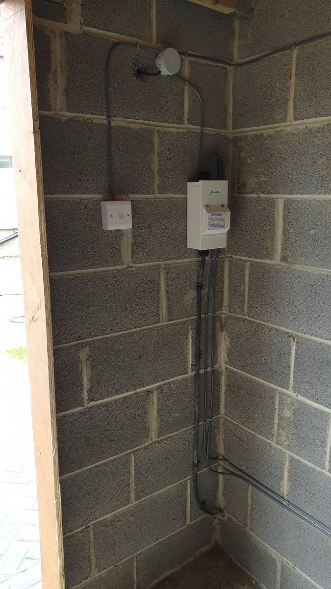YorksAutomation's tweet photo. Another satisfied customer with a garage rewire.
We do ALL ELECTRICAL work not just SMART work.
#fibaro #homeautomation #smarthomes #energyefficiency 
#smartsecurity #smart #cctv #ecohome #awesome 
#smartlighting #alarm #leeds #followme #interiordesign #job #work #electrics https://t.co/13DlTj9svg