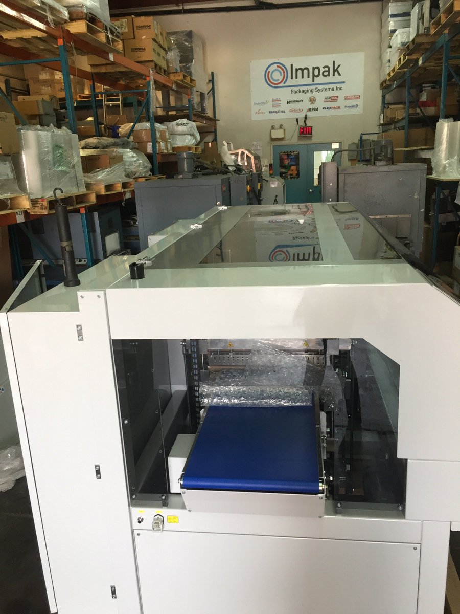 ImpakPackaging's tweet photo. Quick snap of some of the equipment that just came in, making our warehouse a natural oven of machines on a hot day like today. Call us at 416-299-0960 with all your packaging equipment needs. #FridayFeeling #heatwave #equipment #Packaging #smallbusinesses https://t.co/8uY7EFQtxo