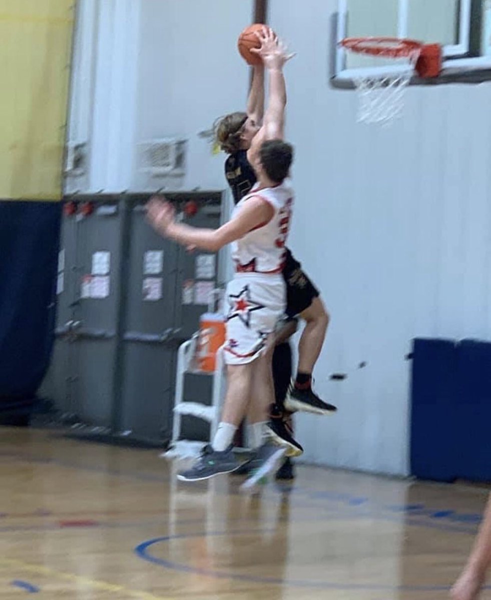 <a href="/JasperGibson15/">Jasper Gibson</a> with one of the more impressive dunks of the tour for <a href="/ProspectsAussie/">Aussie Prospects</a>. This guy only knows how to play one way and that is tough. He just works his tail off...