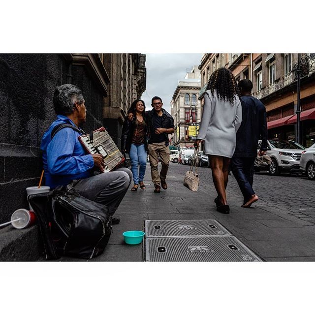 Xchtlpn's tweet photo. Filomeno Mata
-
#CallesdelCentro #CentroHistorico #cdmx #streetphotography_mexico #streetphotography #life_is_street #_enlacalle #myspc #colorphotography #TravelPhotography #progressivestreet #ihsp #lapurastreetphotographymexicana #la_estrit @la_estrit @… https://t.co/RJwR4KssPi https://t.co/PHE5plTxVc