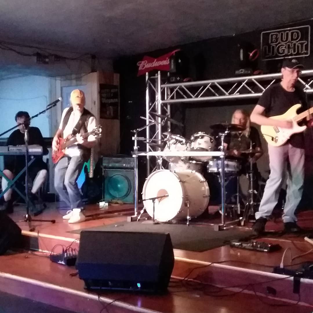 Back Door Band (backdoortodd) / Twitter