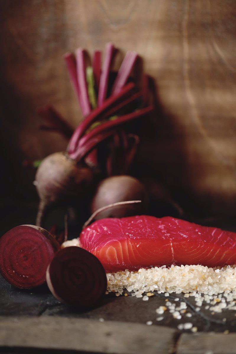 whiskysmoked's tweet photo. Gravadlax (cured salmon) with beetroot, gin and Whisky Smoked Lemon Salt. Simultaneously subtle and earthy, fresh and zingy.
#Whisky #whiskylover #salmon #gravadlax #scotch #dram #whiskysmoked #smoked #visitscotland #scottishwhisky #smokedsalt #lemonsalt #foodtips #glutenfree https://t.co/2u8SHC5aeC