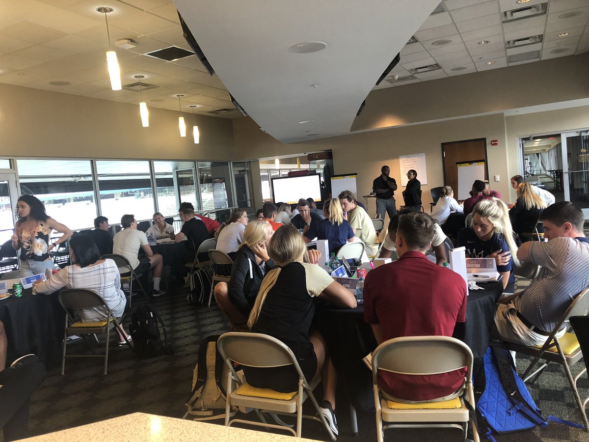 ACC_Compliance's tweet photo. Great first business session this afternoon! Thank you to @RISEtoWIN @GTToddStansbury for coming to speak with our Student-Athletes! #ACCSAAC #TeamingUptoLead https://t.co/V8DGj79xLg