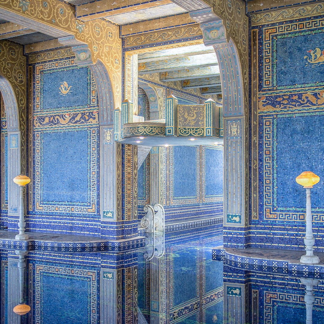 classicist's tweet photo. Some pools are better than others. Architect Julia Morgan’s stunning Roman Pool, built under the tennis courts at Hearst Castle, might just take the prize for our favorite (we are a bit preoccupied with beating the heat this weekend).

Image: Wikimedia / Edsel Little https://t.co/gCfFuewh1Z