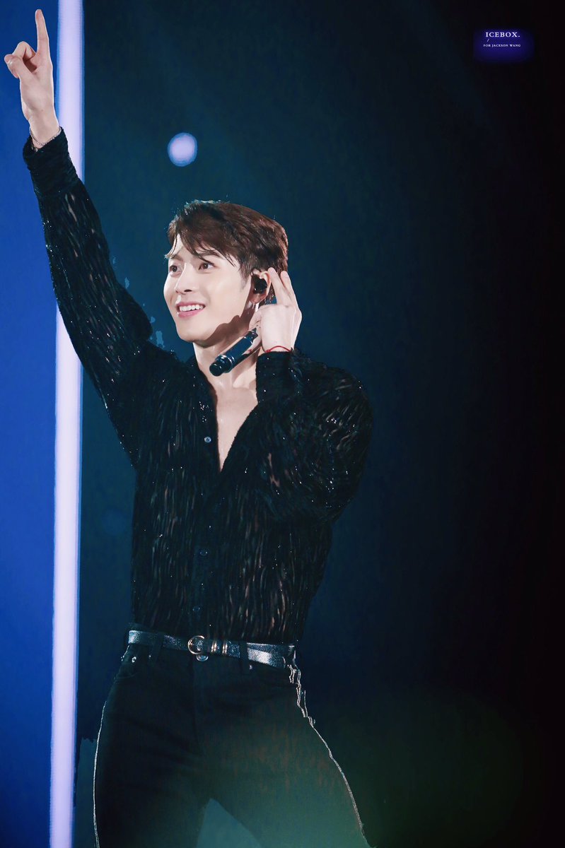 ICEBOX_23C's tweet photo. 【HQ】
190615 서울 콘서트☝🏻
🖤우리 스니 많이 보고 싶었엉... ㅠㅠ

#갓세븐          ⁠ ⁠⁠ ⁠⁠ ⁠⁠ #GOT7          ⁠ ⁠⁠ ⁠ 
#잭슨 #JacksonWang #王嘉爾 
#GOT7_WORLDTOUR 
#GOT7_KEEPSPINNING https://t.co/Q7TZcnnNbr