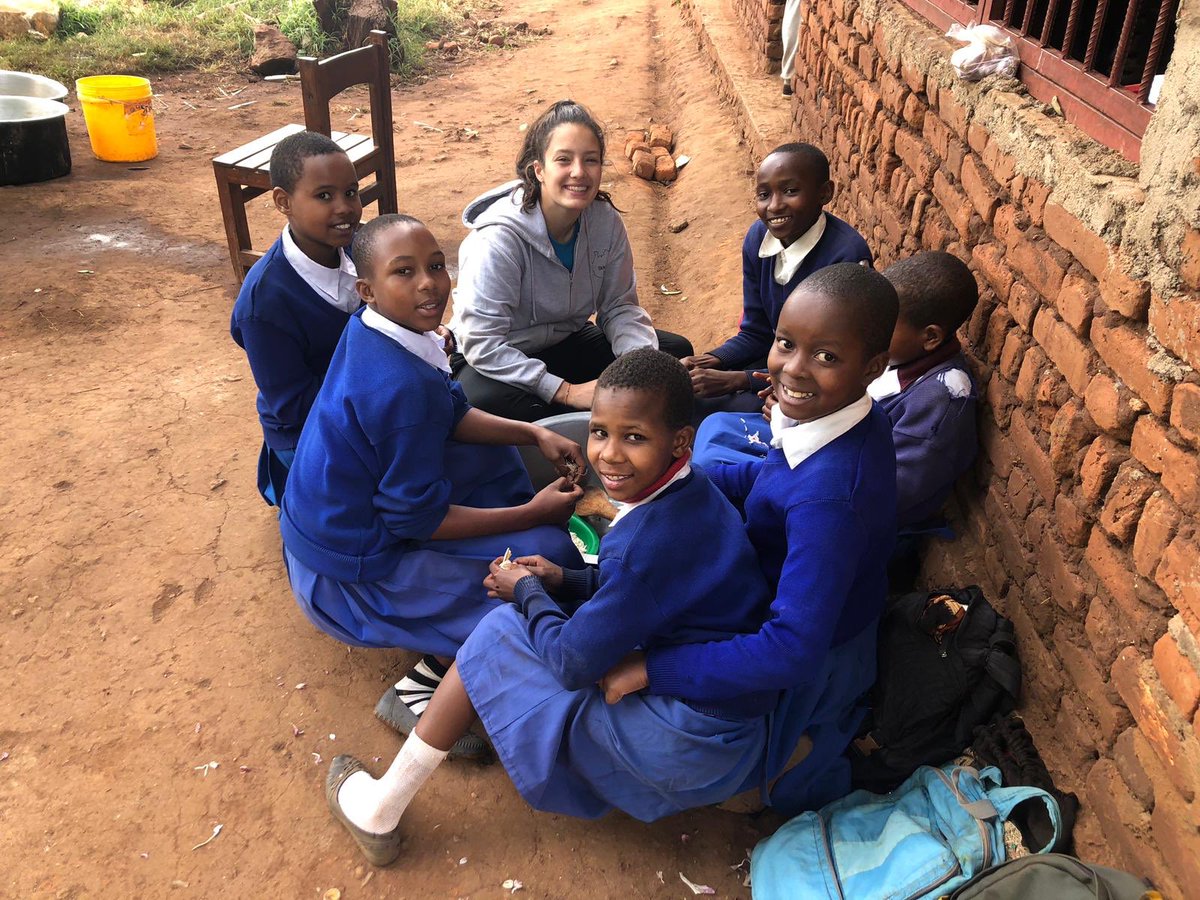 Inspire_W_W's tweet photo. @OPOJWS teams rock!!! The third group to come out and work with our awesome partner @LTTtweets in Tanzania.. cultural exchange and community engagement at its best. #schoollinking #ethicalvolunteering https://t.co/gWG7CVog4n